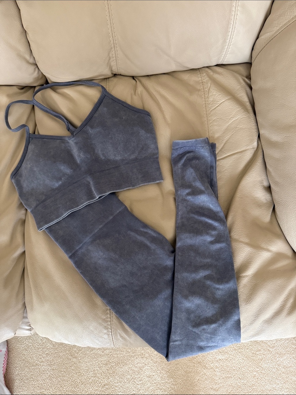 Dyme Blue Leggings & Sports Bra Set